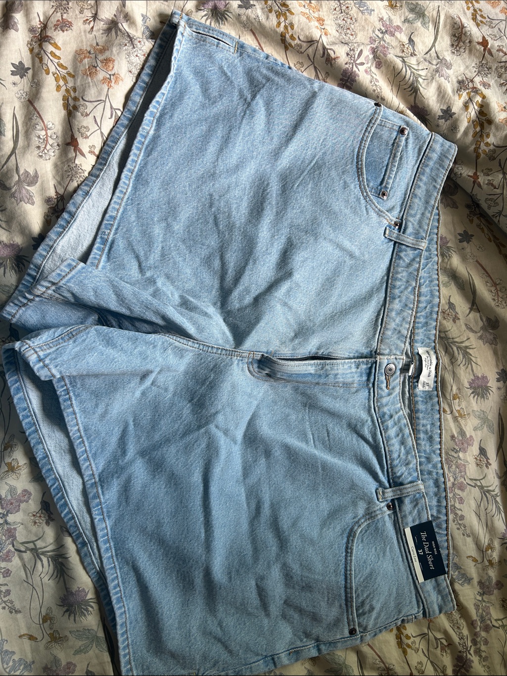 Abercrombie & Fitch Curve Love Dad Short Light Blue High-Rise Jean Short - 37
